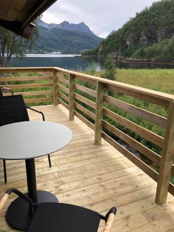 Elvegard Fjordcamp Hotel Grov ภายนอก รูปภาพ